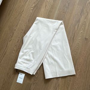 NWT Theory Demitria White Pant, Polished Wool, size 2